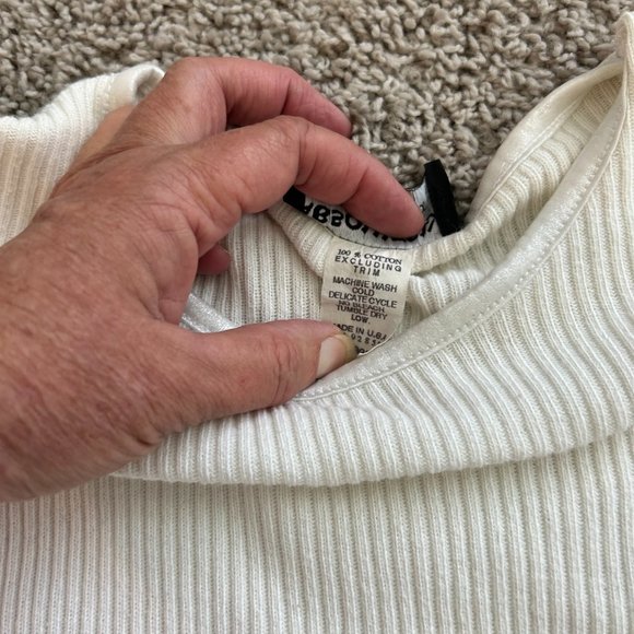 Absolutely White Sweater - Picture 2 of 2